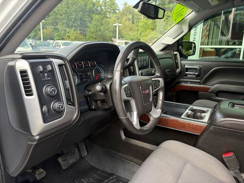 Used 2017 GMC Sierra 1500 SLE w/ SLE Value Package AWD/4WD image 21