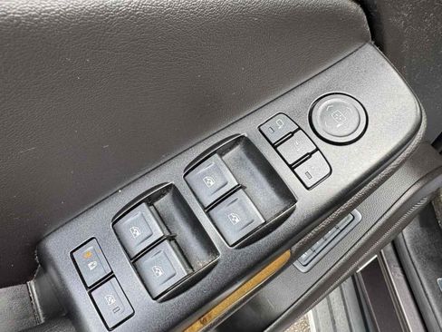 Used 2017 GMC Yukon Denali w/ Open Road Package image 25