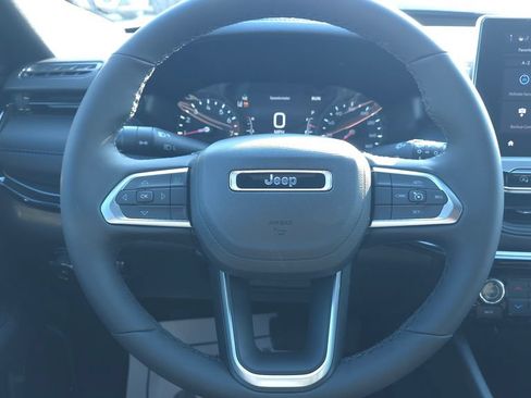 New 2026 Jeep Compass Latitude AWD/4WD image 25