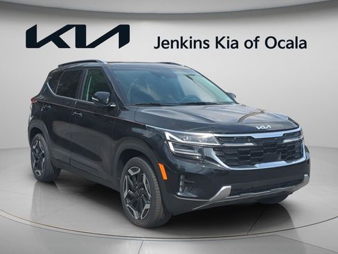 New 2025 Kia Seltos SX w/ SX Sunroof Package image 9