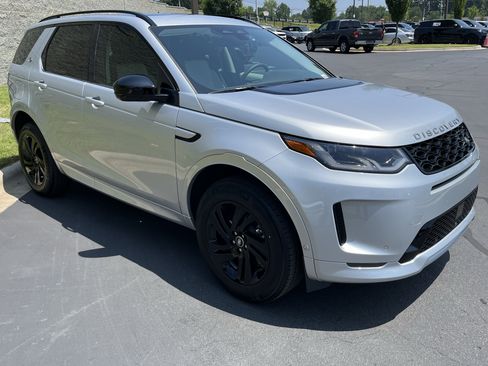 Used 2025 Land Rover Discovery Sport S AWD/4WD image 9