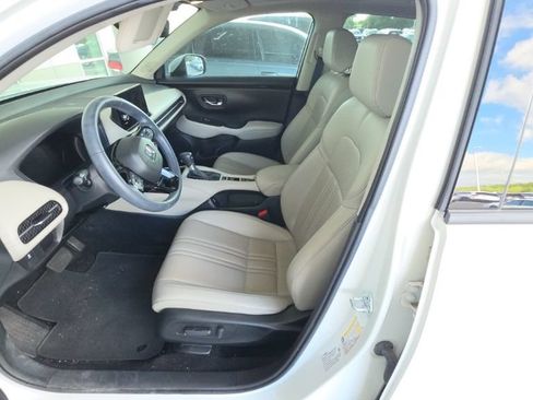 Used 2024 Honda HR-V EX-L image 3