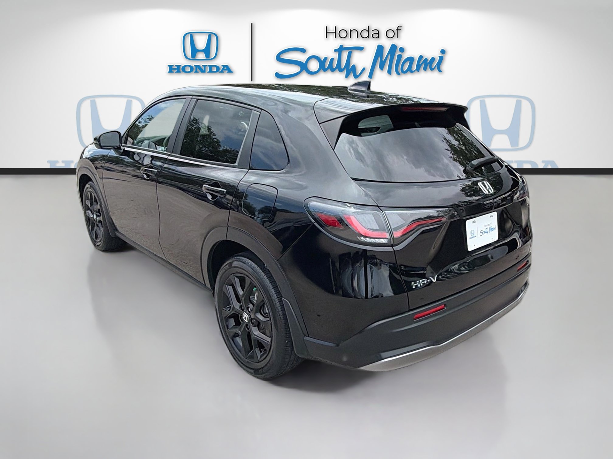 Certified 2024 Honda HR-V Sport image 5