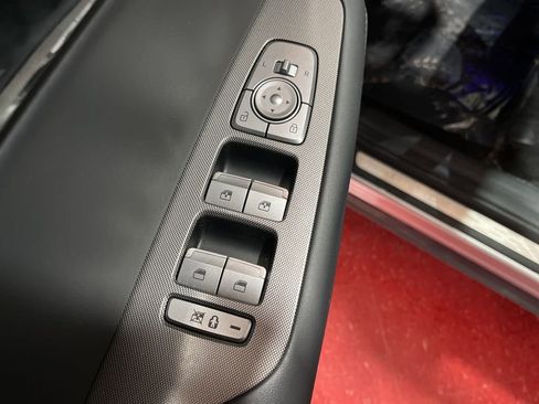 Used 2022 Hyundai Palisade Limited AWD/4WD image 12