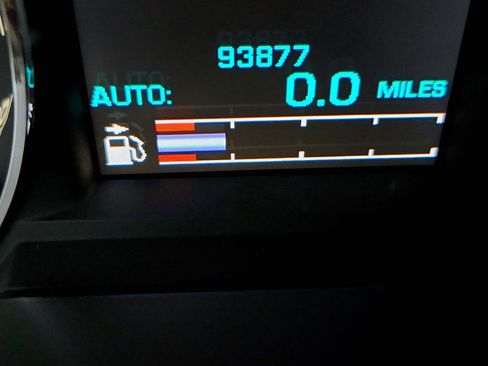 Used 2012 Jaguar XF Portfolio RWD image 21