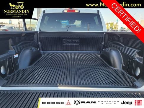 Used 2024 RAM 1500 Laramie RWD image 19