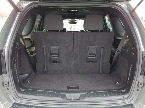 Used 2025 Dodge Durango GT image 32