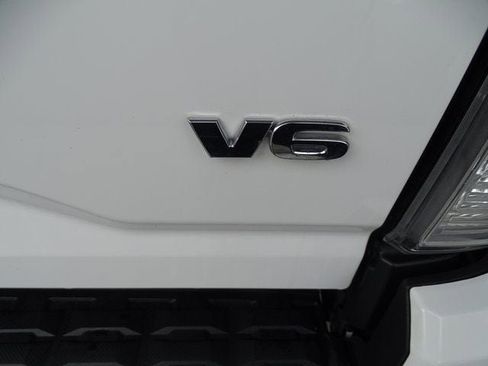 Used 2023 Toyota Tacoma TRD Sport image 25