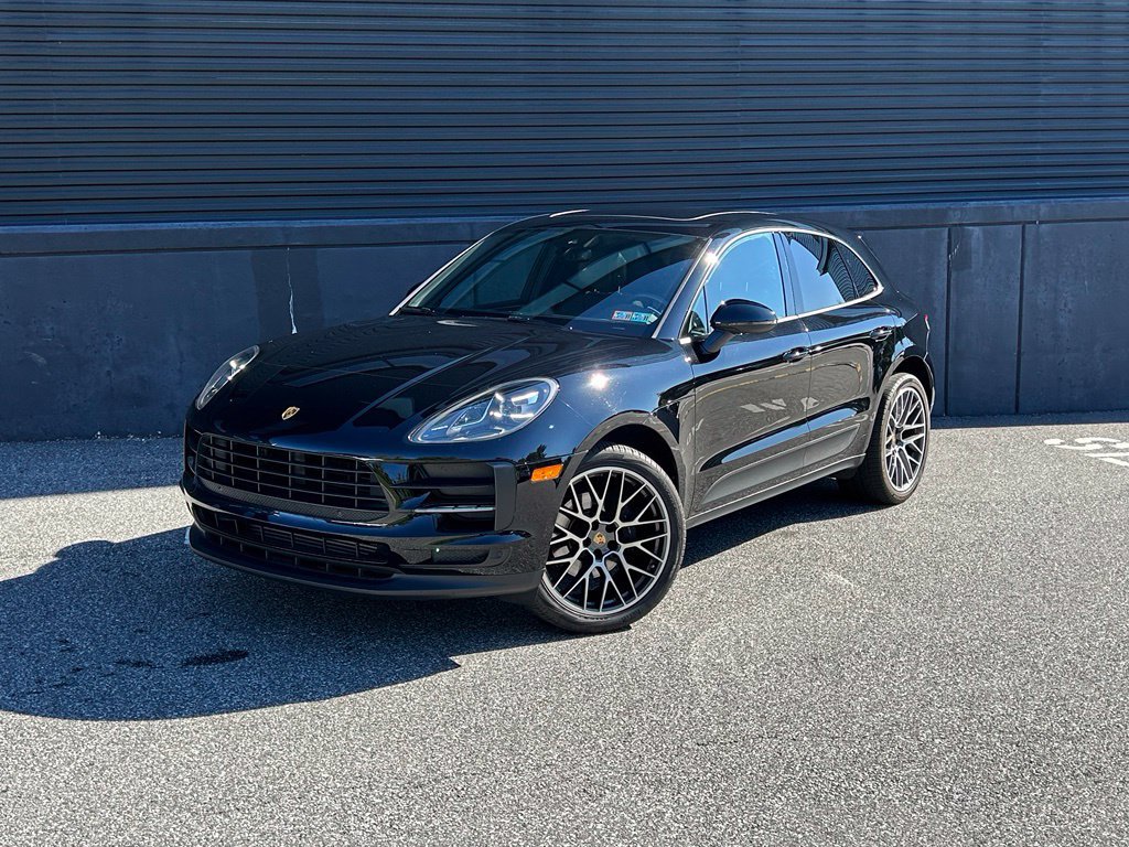 Certified 2020 Porsche Macan AWD/4WD image 1