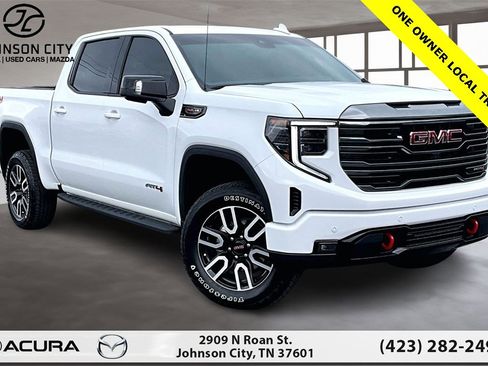 Used 2024 GMC Sierra 1500 AT4 w/ Technology Package image 12