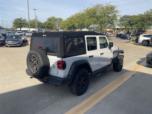 Used 2020 Jeep Wrangler Unlimited Sport AWD/4WD image 3