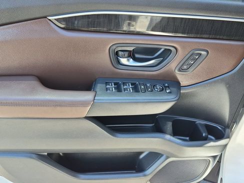 Used 2023 Honda Pilot Elite image 25