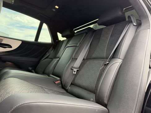 Used 2023 Lexus LS 500 F Sport w/ Cold Weather Package (CK) RWD image 22