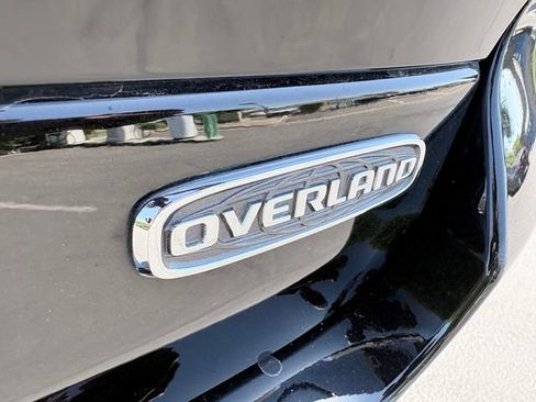 Used 2023 Jeep Grand Cherokee Overland w/ Advanced Protech Group III AWD/4WD image 28