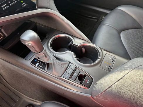 Used 2023 Toyota Camry XSE image 21