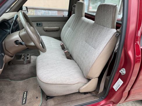 Used 1998 Toyota Tacoma 2WD Regular Cab image 12