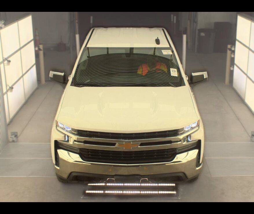 Used 2021 Chevrolet Silverado 1500 LT w/ Z71 Off-Road Package AWD/4WD image 7