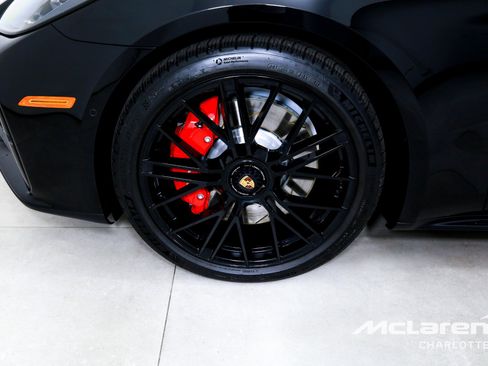 Used 2026 Porsche Panamera GTS image 36