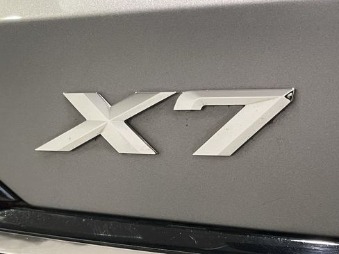 Used 2025 BMW X7 xDrive40i w/ Climate Comfort Package AWD/4WD image 25