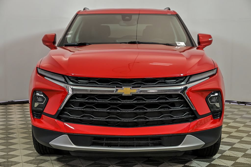 Used 2024 Chevrolet Blazer LT w/ LPO, Floor Liner Package FWD image 4