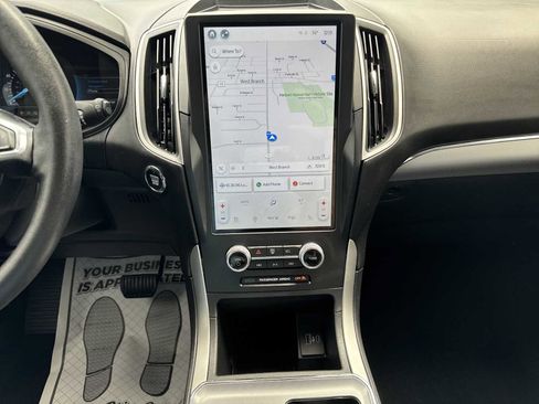 Used 2022 Ford Edge SEL w/ Sport Appearance Package image 33