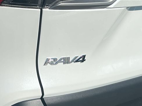 Used 2025 Toyota RAV4 Limited w/ Advanced Technology Package AWD/4WD image 28