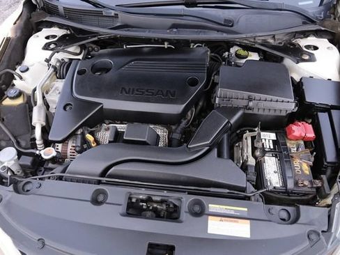 Used 2018 Nissan Altima 2.5 SV FWD image 26