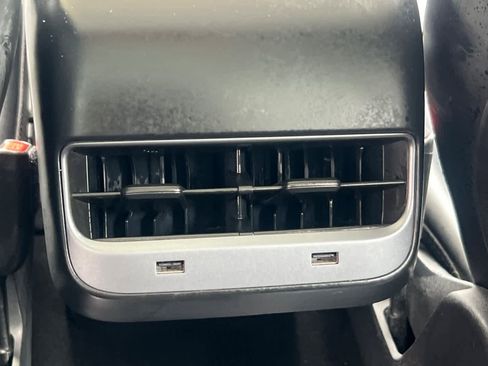 Used 2017 Tesla Model 3 Long Range image 14