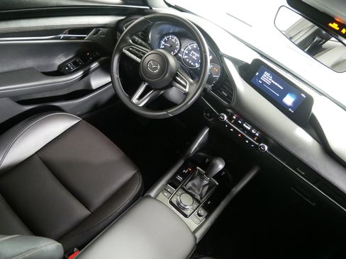Used 2023 MAZDA MAZDA3 s image 9