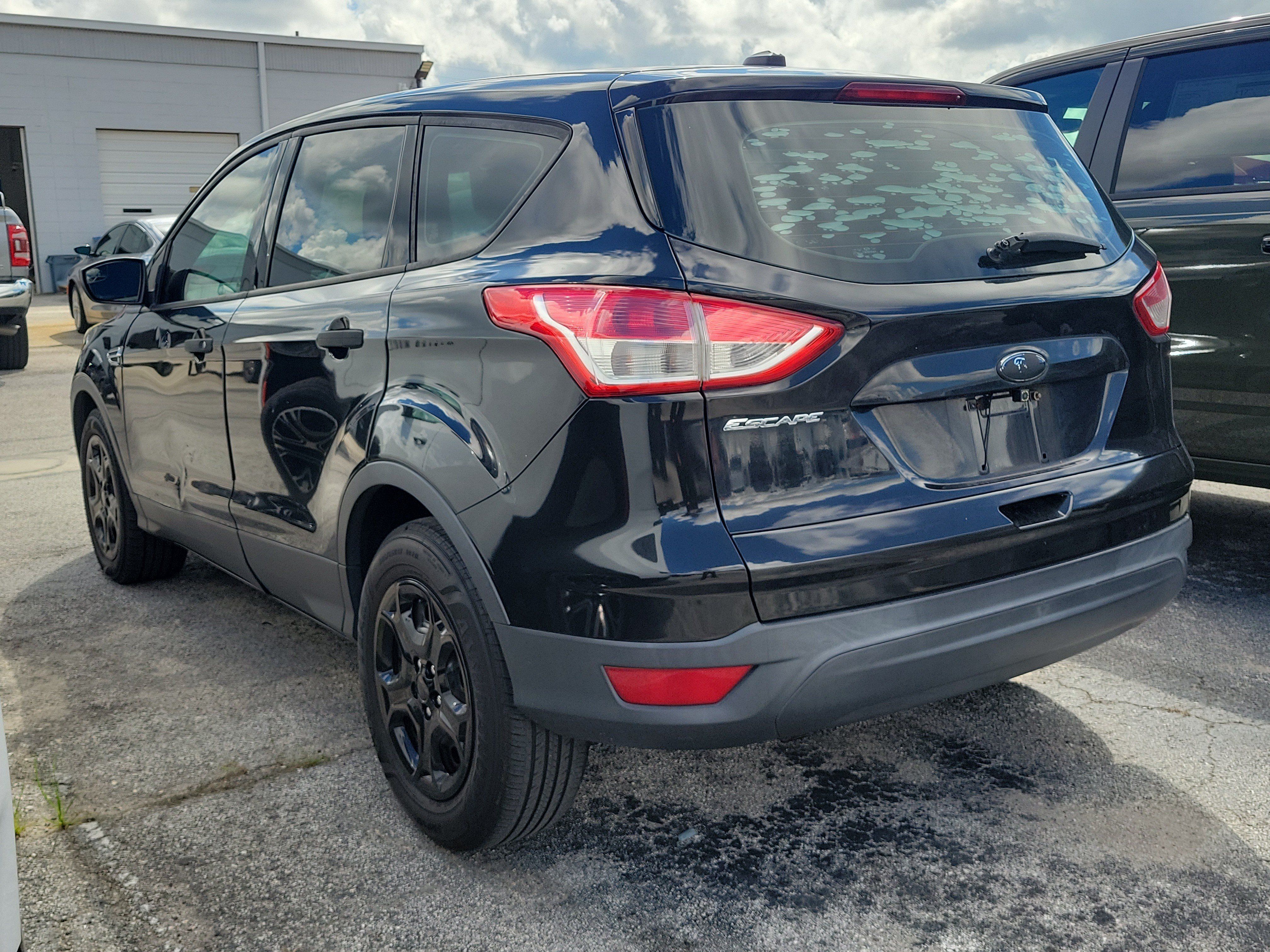 Used 2013 Ford Escape S FWD image 4