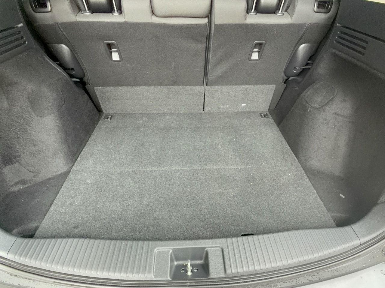 Used 2021 Honda HR-V EX image 28