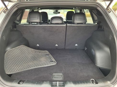 Used 2025 Jeep Compass Trailhawk image 10