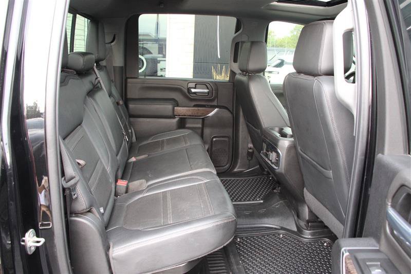 Used 2022 GMC Sierra 2500 Denali w/ Denali Black Diamond Edition AWD/4WD image 15