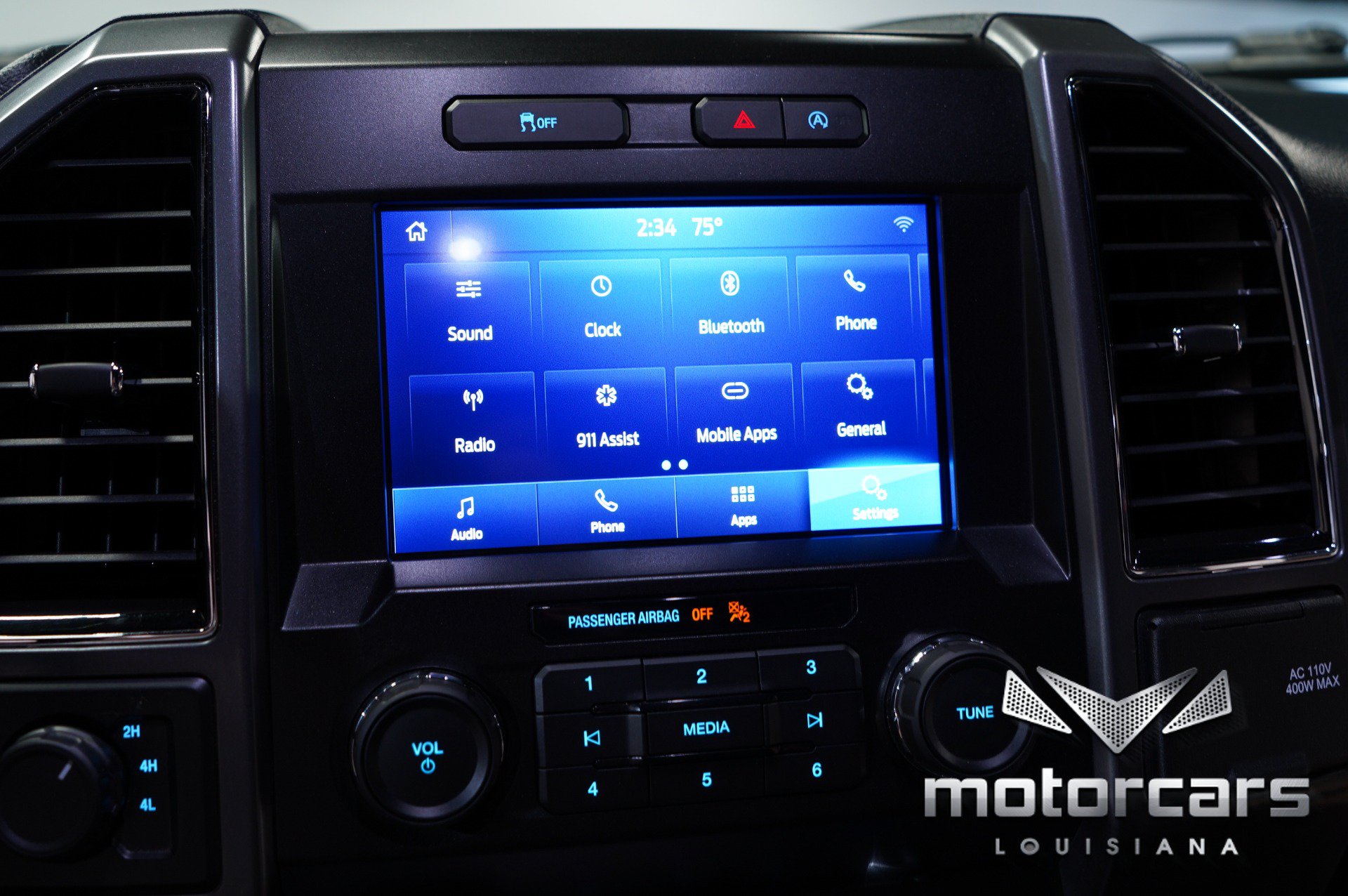 Used 2019 Ford F150 XLT w/ Equipment Group 302A Luxury AWD/4WD image 38