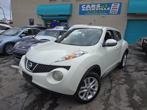 Used 2012 Nissan Juke S w/ Chrome Pkg image 4
