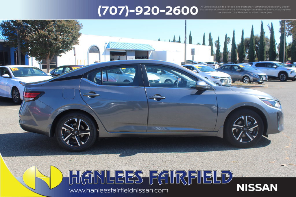 Used 2025 Nissan Sentra SV w/ All-Weather Package FWD image 6