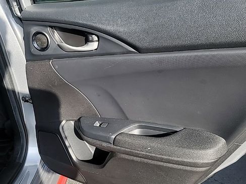 Used 2019 Honda Civic EX image 14