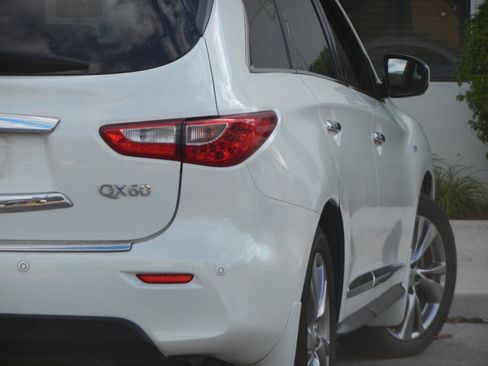 Used 2014 INFINITI QX60 FWD w/ Deluxe Touring Package image 20