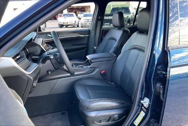 New 2026 Jeep Grand Cherokee Limited AWD/4WD image 9
