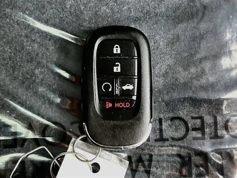 Used 2023 Honda Accord EX image 33