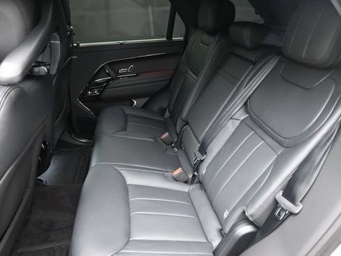 Used 2026 Land Rover Range Rover Sport Autobiography AWD/4WD image 12
