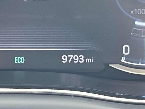 Certified 2024 Genesis GV70 3.5T Sport w/ Sport Advanced Package image 26