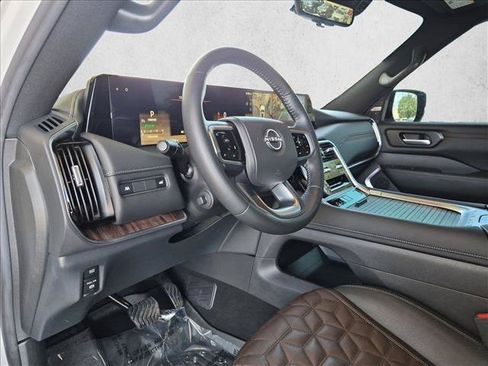 Used 2025 Nissan Armada Platinum AWD/4WD image 10