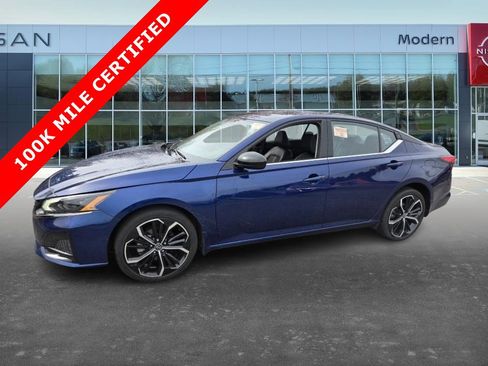 Certified 2024 Nissan Altima 2.5 SR image 1