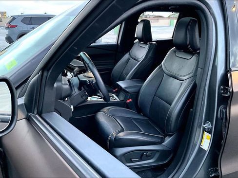 Used 2023 Ford Explorer ST w/ Equipment Group 401A image 27