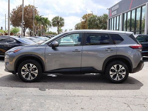 Used 2023 Nissan Rogue SV image 15