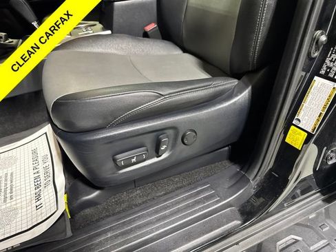 Used 2020 Toyota 4Runner SR5 Premium w/ Moonroof Package AWD/4WD image 14