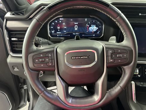 Used 2025 GMC Sierra 1500 Denali Ultimate AWD/4WD image 7