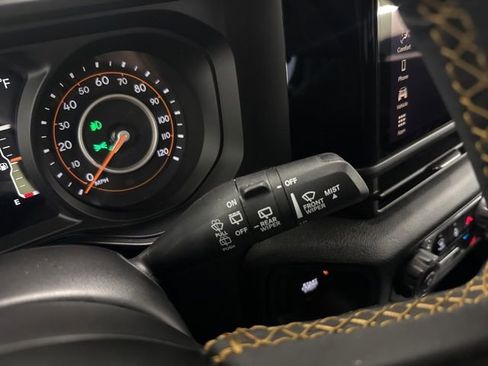 Used 2024 Jeep Wrangler Willys image 37