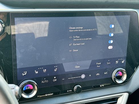 Used 2024 Lexus RX 350 RX 350 Luxury image 16